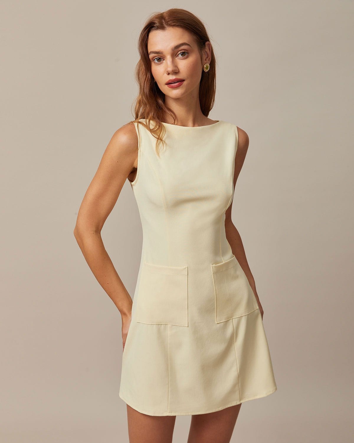 Das gelbe Boot-Ausschnitt Cutout Minikleid